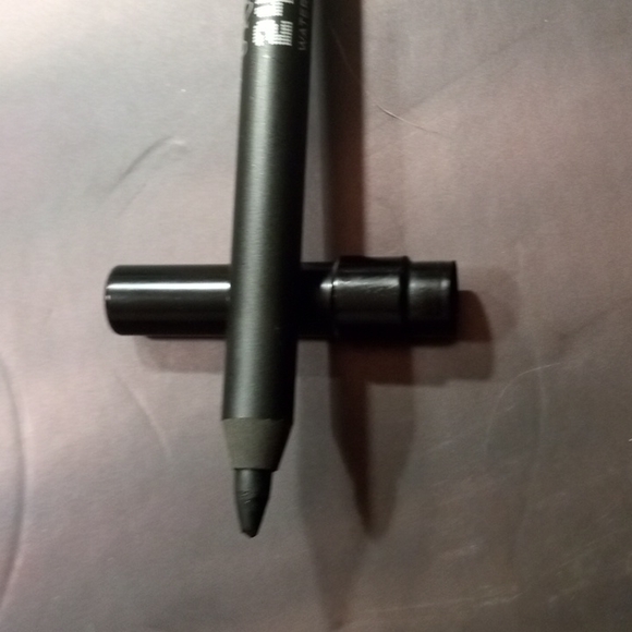 URBAN DECAY VAULT 24/7 GLIDE-ON EYE PENCIL IN PERVERSION - Picture 2 of 3